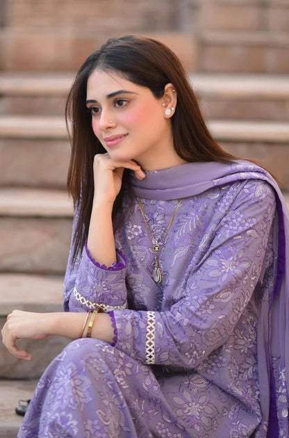 BR 2575-3 Pcs Embroidered Lawn Shirt with Embroidered Chifoon Dupatta BR 2575