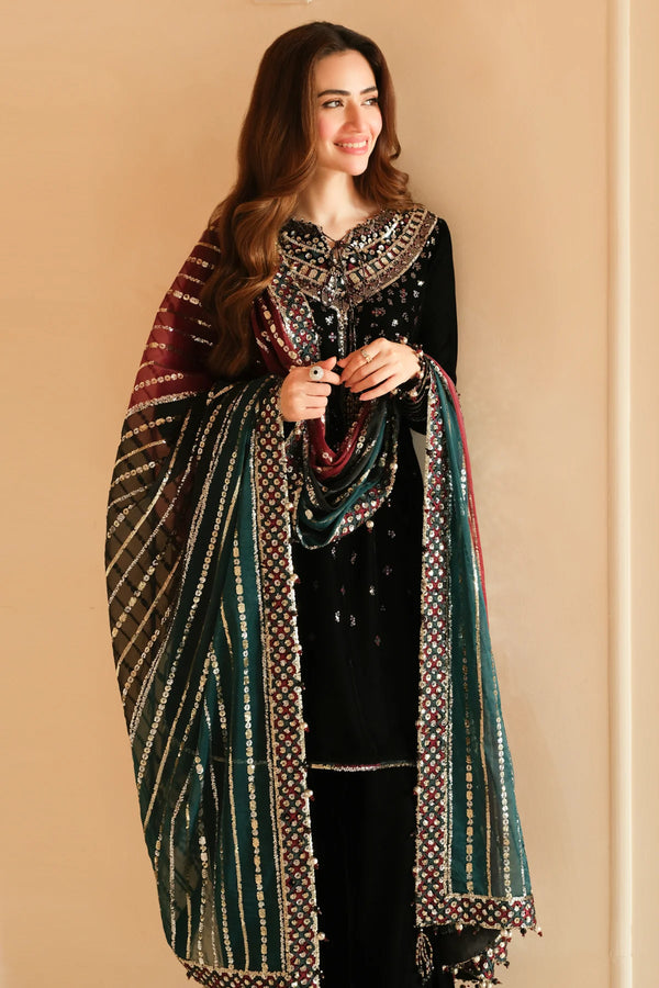 JZ 995-3 Piece Unstitched Heavy Embroidered Velvet Suit ( Full Embroidered Chiffon Dupatta )