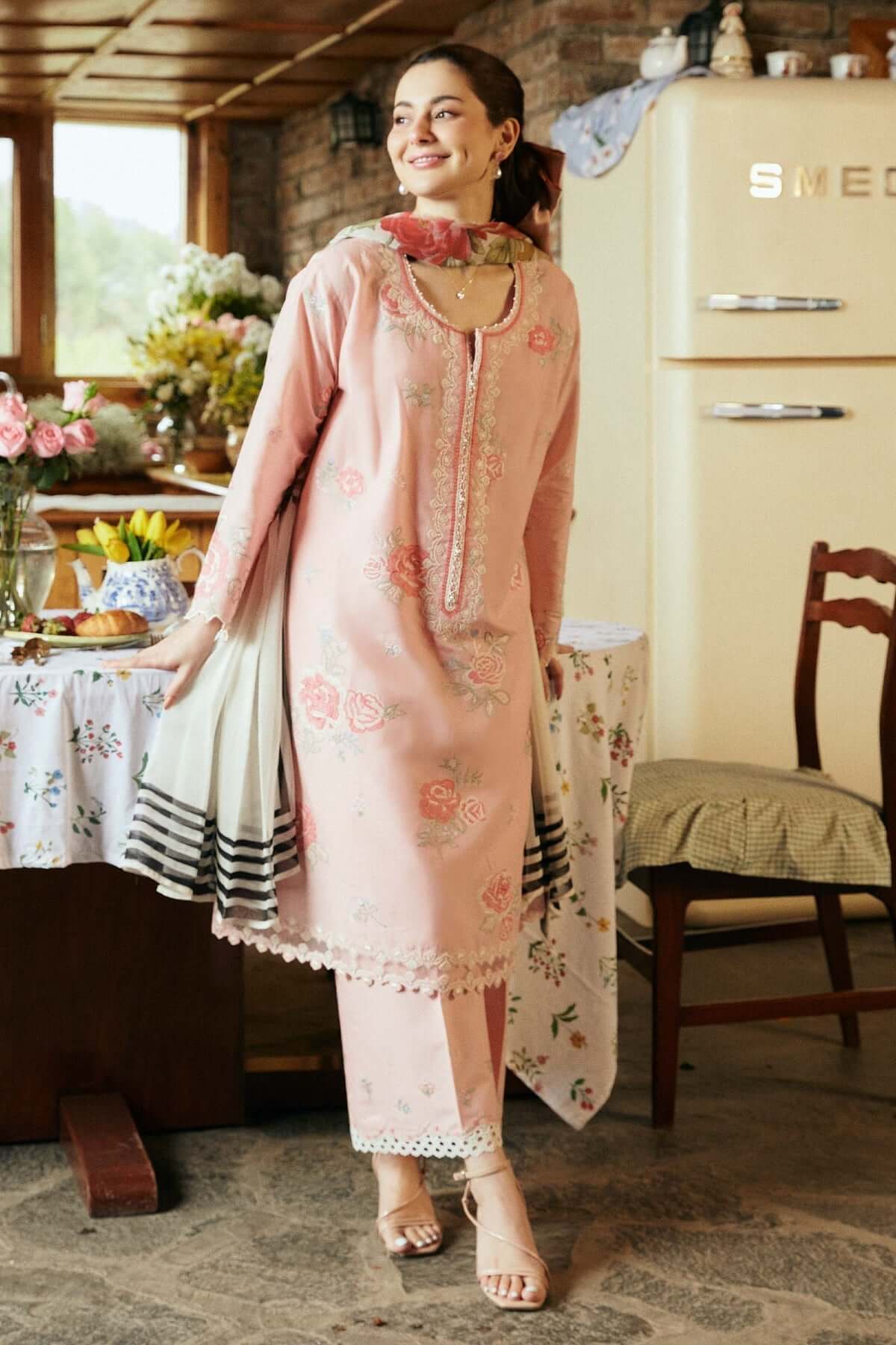 ZS 2620- 3 Piece Unstitched Heavy Embroidered Lawn Suit ( Printed Poly Lawn Dupatta )