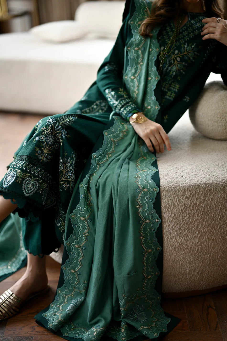 BT 3010-3 Piece Unstitched Heavy Embroidered Dhanak Suit ( Embroidered Dhanak Wool Shawl )