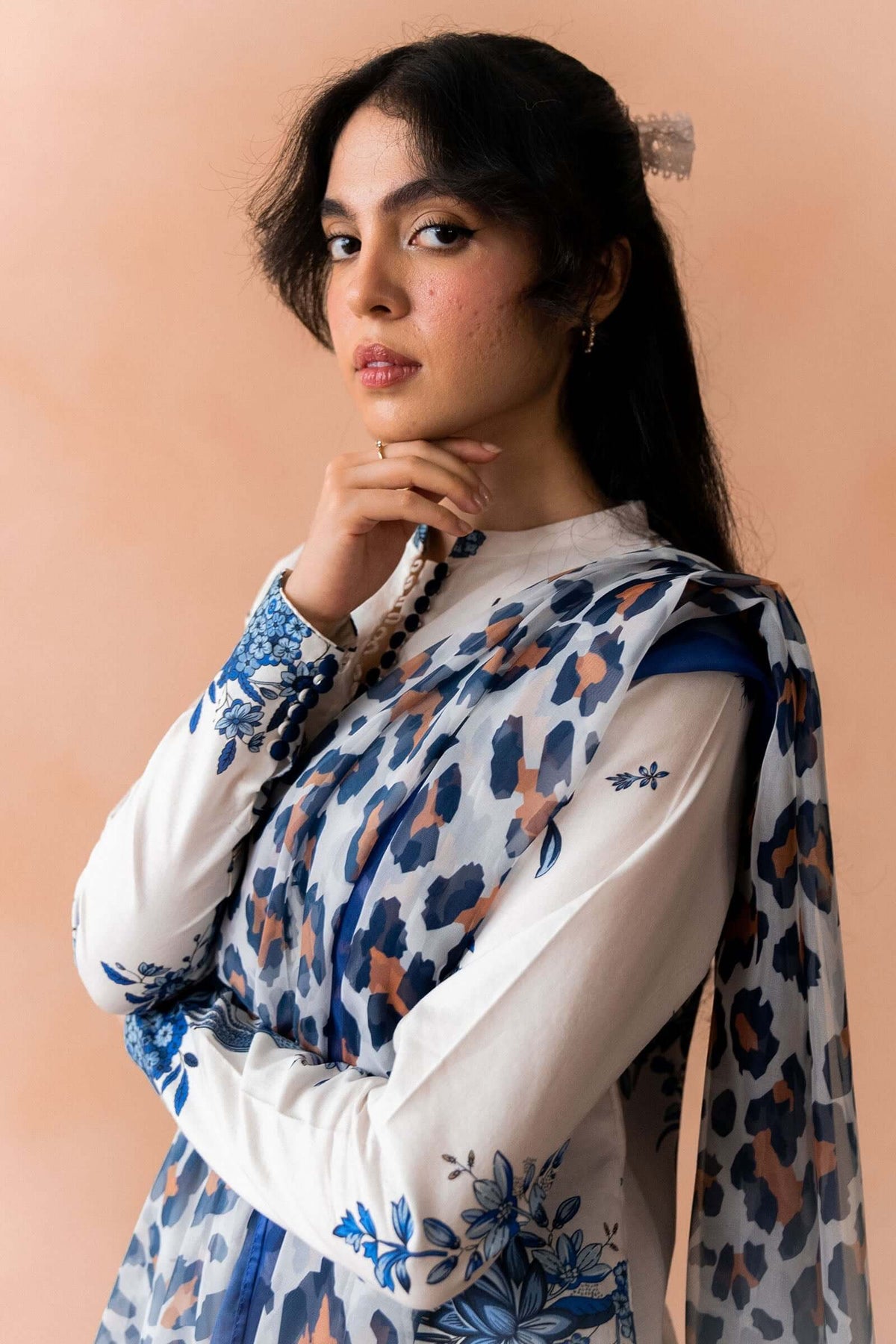 CO 488-3 Piece Unstitched Digital Printed Lawn Suit ( Fine Printed Polly Lawn Dupatta )