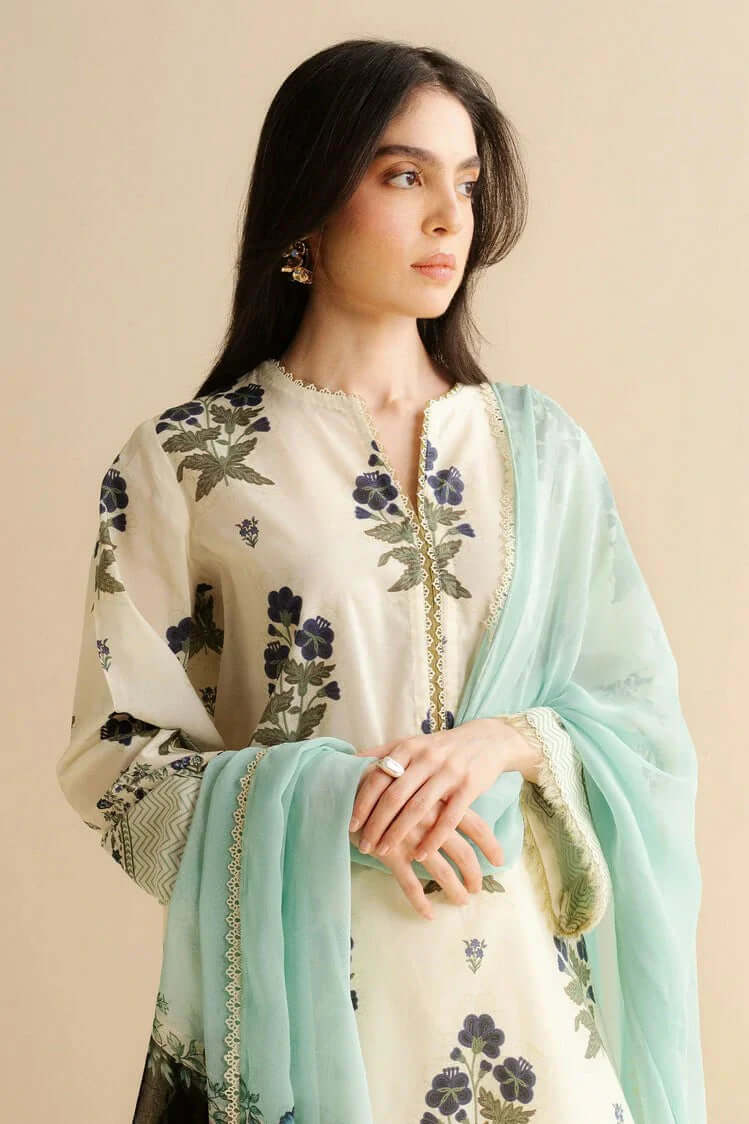 CO 492-3 Piece Unstitched Digital Printed Lawn Suit ( Fine Printed Polly Lawn Dupatta )