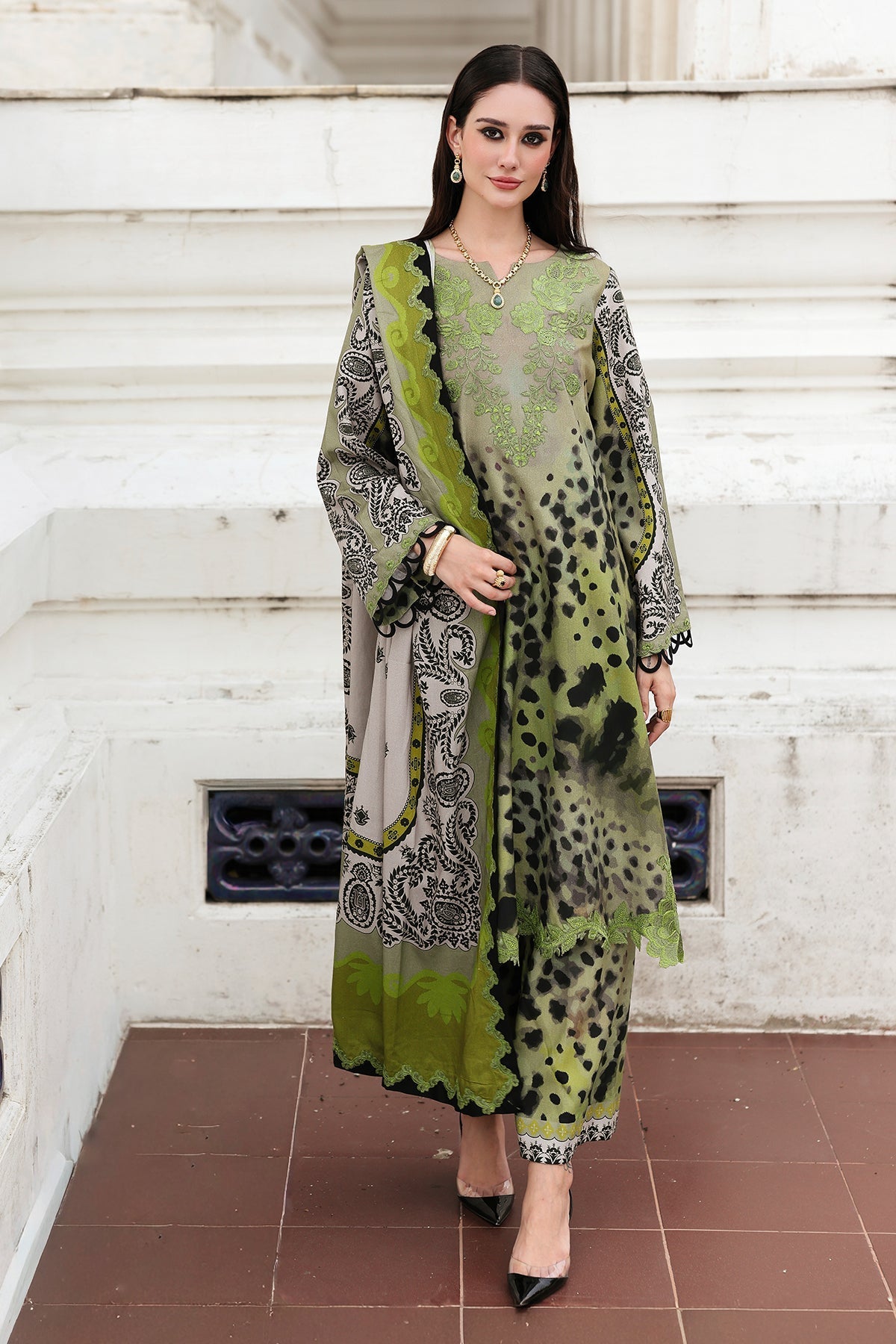 3 Piece - Unstitched Digital Printed Khaddar Fabric With Embroidered Laces